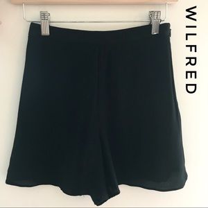 Aritzia Wilfred Black High Waisted Shorts size 0